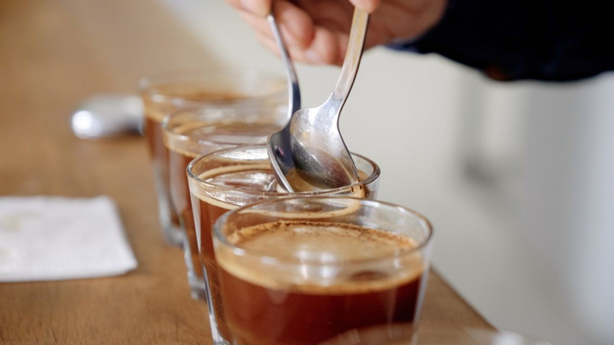 Domácí cupping aneb hodnocení kávy